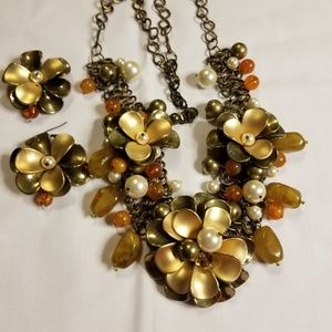 necklace and earrings set 14" long